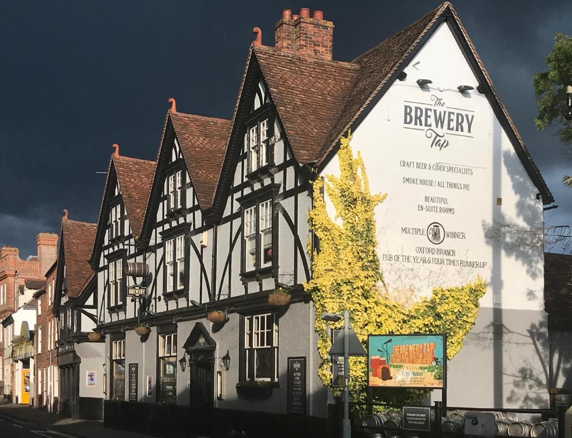 The Brewery Tap Hotel Abingdon-on-Thames ภายนอก รูปภาพ